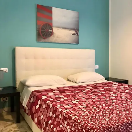 Cavour 124 -guest-room- Couette-café 2*