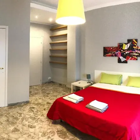 Couette-café Cavour 124 -guest-room- Bari